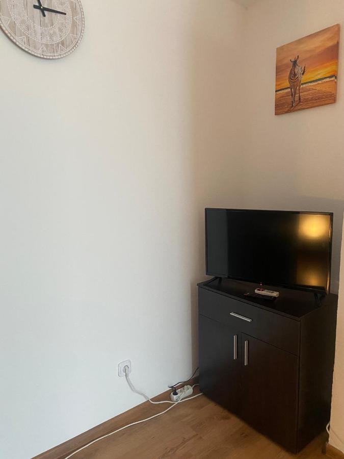Old Town Apartment Бухарест Экстерьер фото